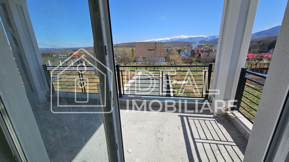 Vila Moderna cu 4 camere si 600 mp de curte, in Tocile - Poză 9