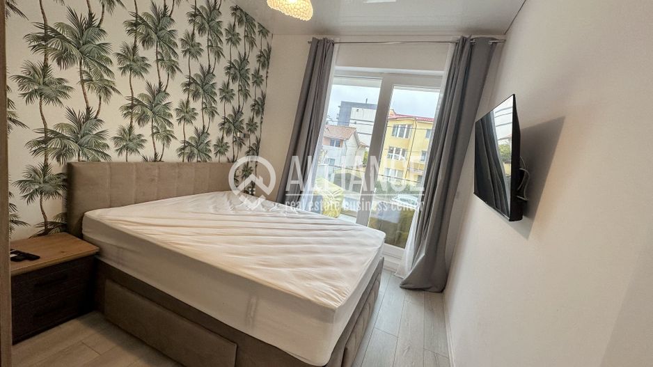 Apartament terasă panoramică de 24 m2 | piscină rooftop | la 5' mare - Poză 6