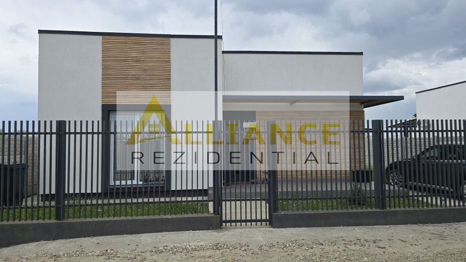 Casa 4 Camere | Cartierul nou - Poză 2