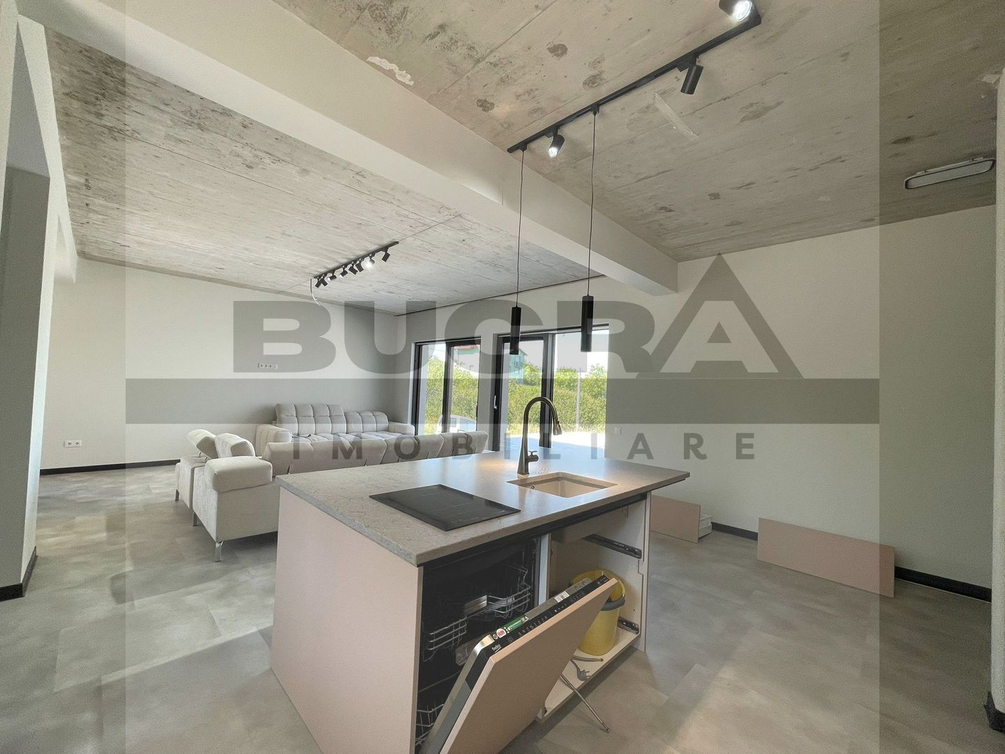 Duplex nou la prima inchiriere,  225mp, zona Aerodrom Avram Iancu - Poză 8