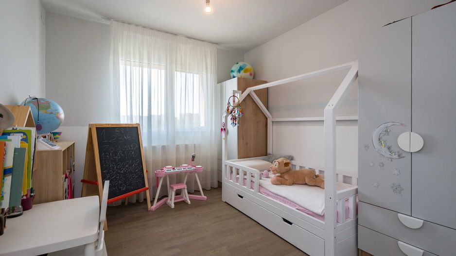 3 camere Bloc nou,Mobilat Utilat,Parcare sub,Paza,Boxa,Vedere panorami - Poză 7