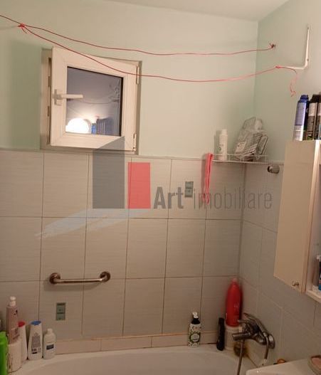 Vânzare apartament semidecomandat 2 camere Bd. Obregia - Poză 4