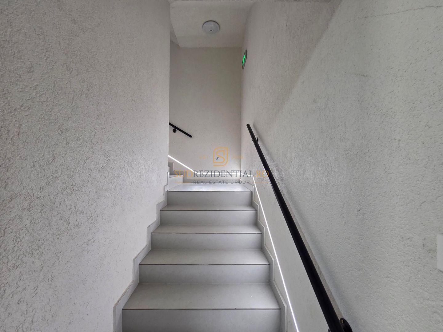 Apartament 2 camere cu curte proprie de 74,5 mp – Apărătorii Patriei - Poză 16