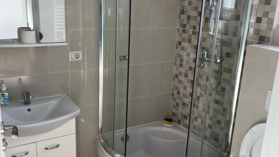 Duplex de închiriat în Dumbrăvița – 4 camere, 130 mp, teren 360 mp - Poză 5