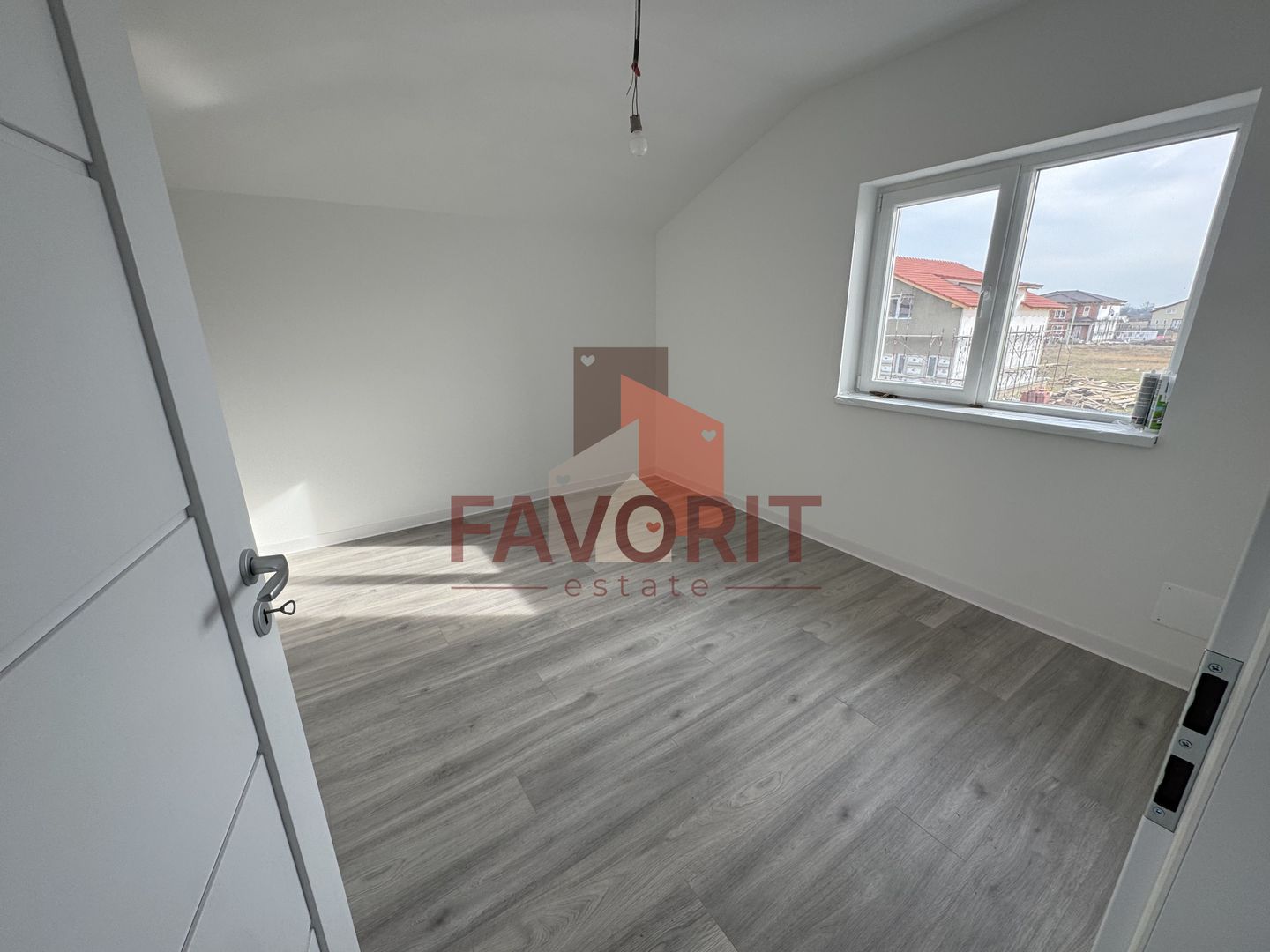 Casa individuala. Disponibila imediat. 4 dormitoare - Poză 17