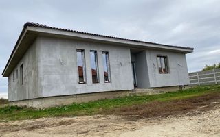 Casa semifinisata in Lazuri - Poză 2