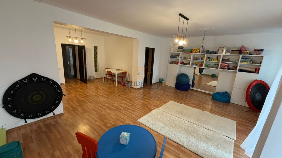 Cladire birouri ultracentral - multiple destinatii ( office/clinica ) - Poză 10