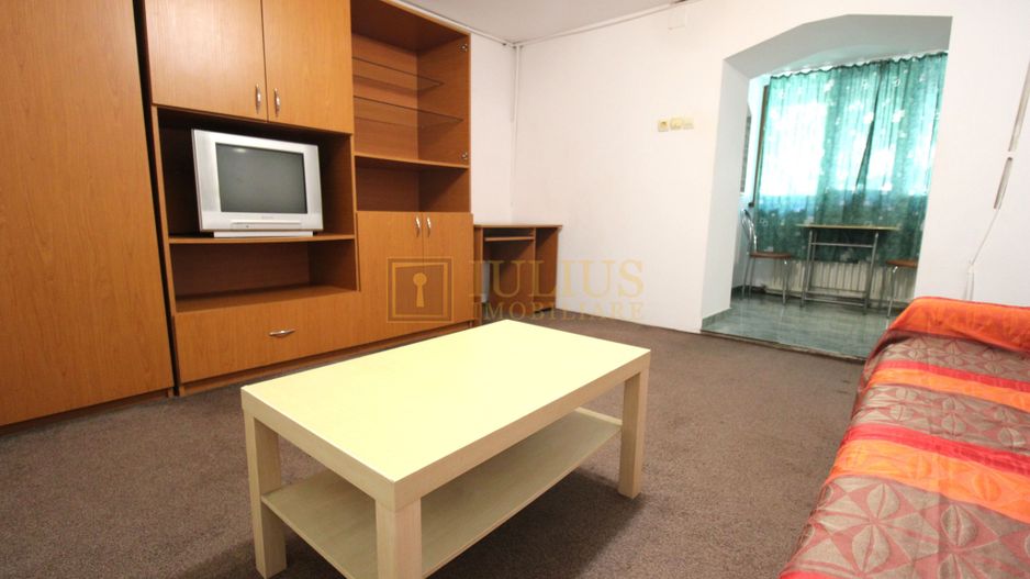 2 camere la curte intr-o zona linistita in Cetatii - Poză 3