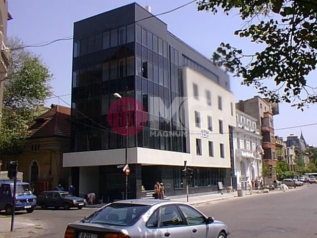 Cladire de vanzare- Polona - Poză 1