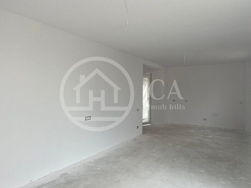 Casa de vanzare tip duplex cu 5 camere in Paleu, Oradea - Poză 3