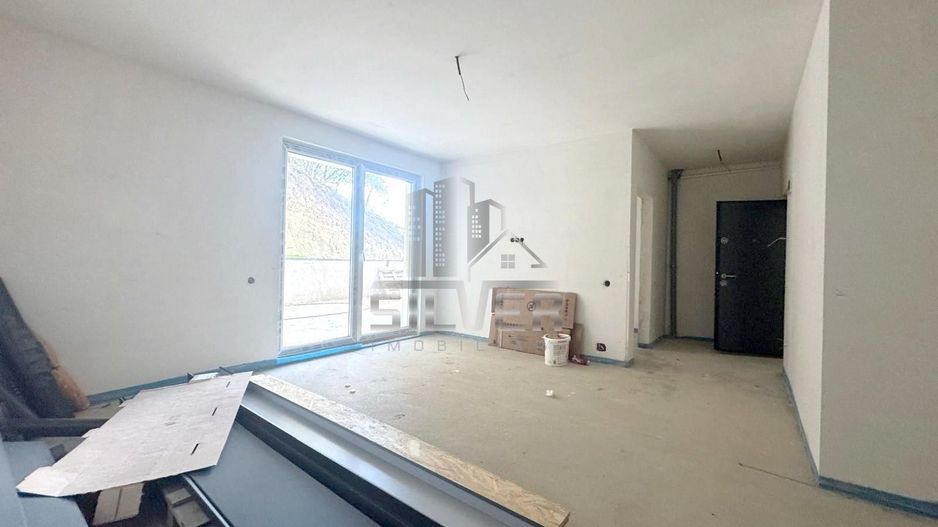 Apartament cu 3 camere dec.+TERASA de 60 mp. - Poză 5