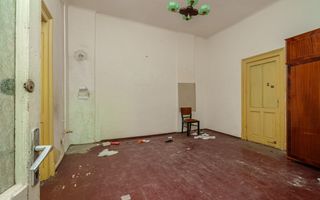 Piata Victoriei Mihalache stradal Corp Casa monument curte comuna - Poză 13