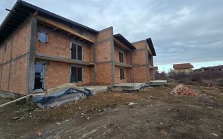 1/2 Duplex Zona Dealul Furcilor 4 Camere, 300mp Teren, 60mp Subsol - Poză 3