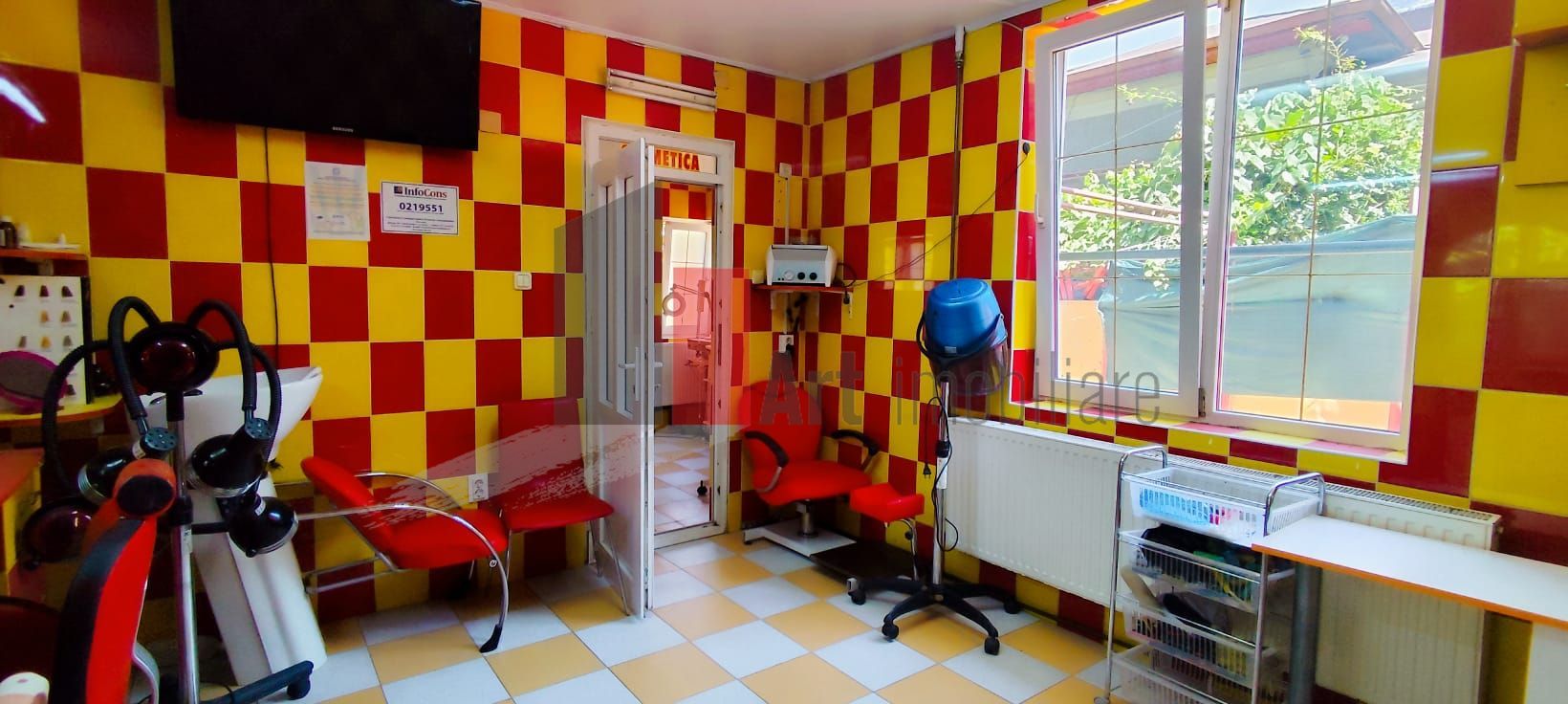Spatiu Crangasi, intrare din strada - Poză 7
