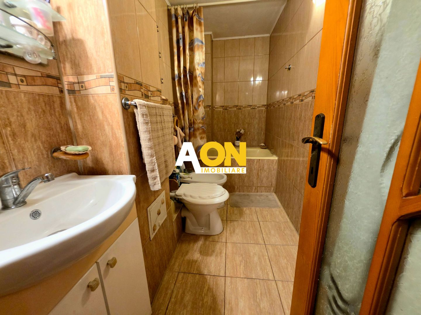 Apartament 2 Camere, Decomandat, Etaj 2, Complet Mobilat si Utilat - Poză 5