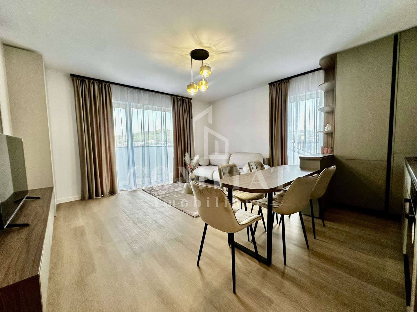 Prima închiriere! Apartament 3 camere | Parcare | Terasă | Eroilor - Poză 5