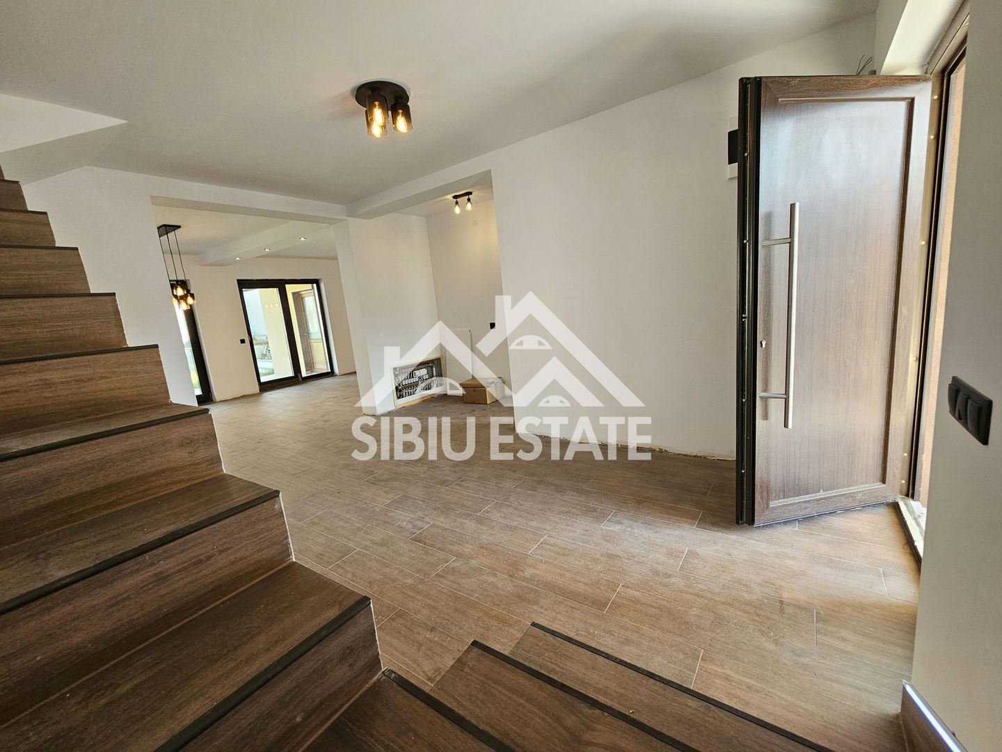 Casa noua 4 dormitoare Sibiu Sura Mica - Poză 7
