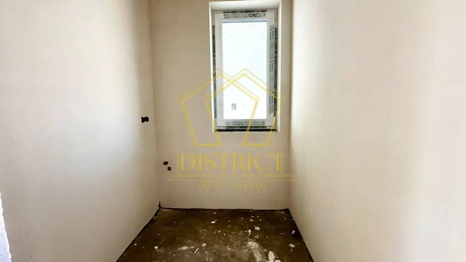 Duplex superb cu 5 camere despartit prin garaj | Dumbravita - Poză 4