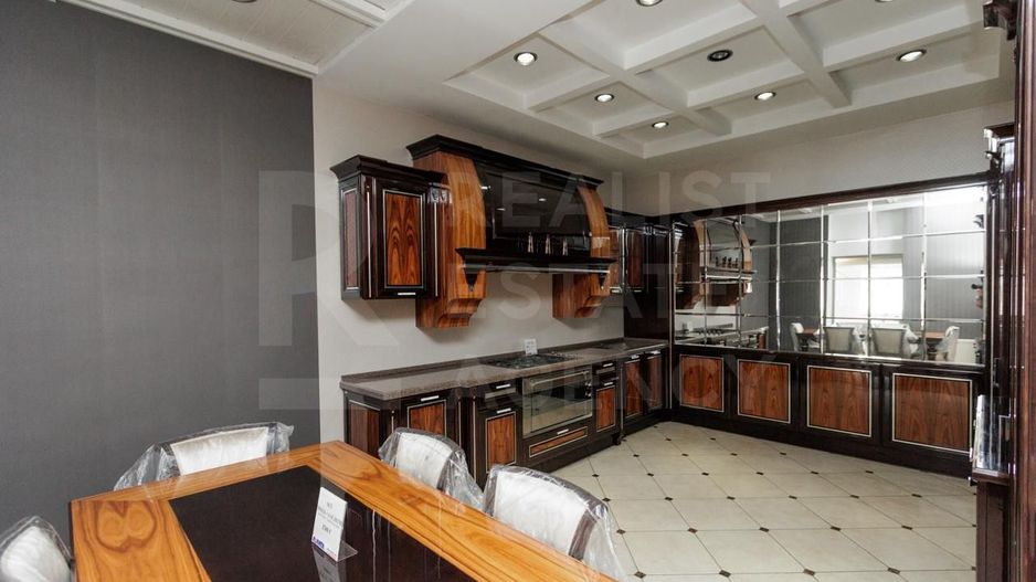 Chirie, spatiu comercial , 370 str. Calea Iesilor, Sculeni - Poză 7