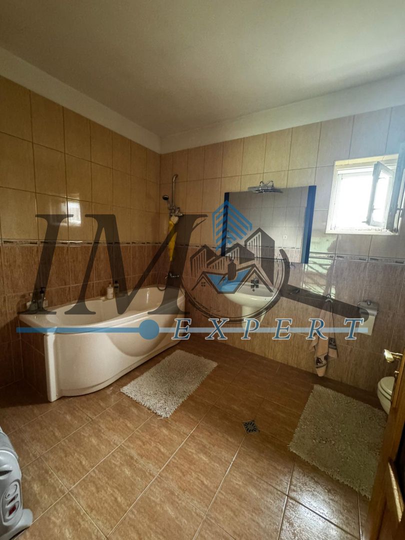 Casa de vânzare zona cetate (schit) - Poză 7