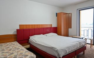 Pensiune la cheie de vanzare | 10 camere | Sacele, Brasov |Comision 0% - Poză 15