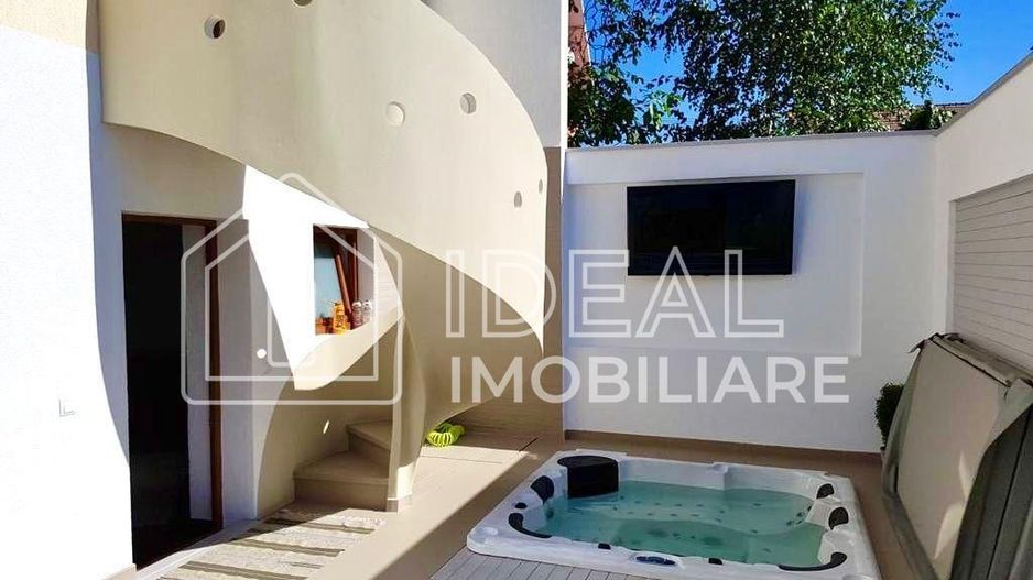 Apartament la Vila cu 5 camere si curte amenajata, in Valea Aurie - Poză 1