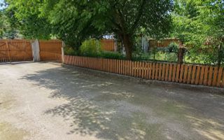 Teren 366 mp cu construcții în zona centrală a Iașului, acces direct din stradă - Poză 3