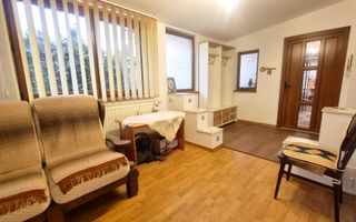 CASĂ DE VÂNZARE ÎN SIBIU ZONA PIAȚA CLUJ PRETABILĂ 2 FAMILII - Poză 4