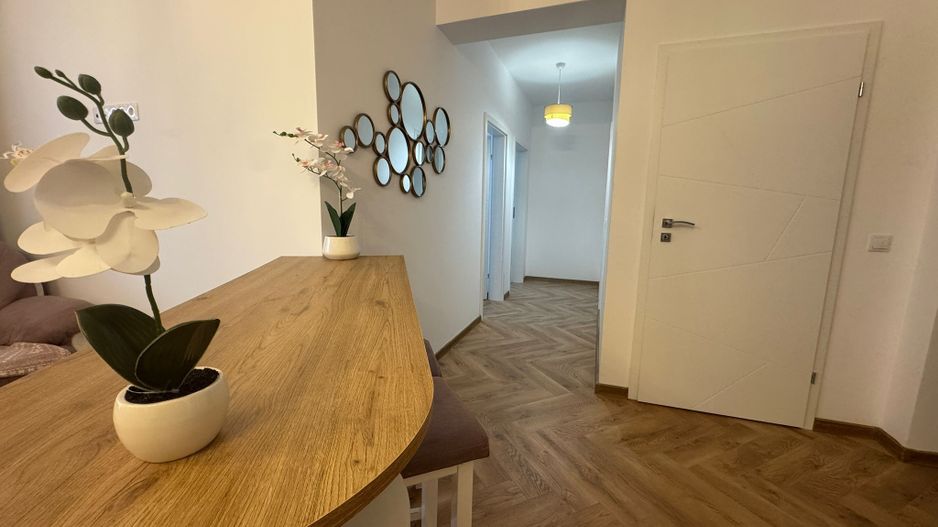 Apartament 3 camere de închiriat – zonă centrală, lângă Mall-ul nou - Poză 10