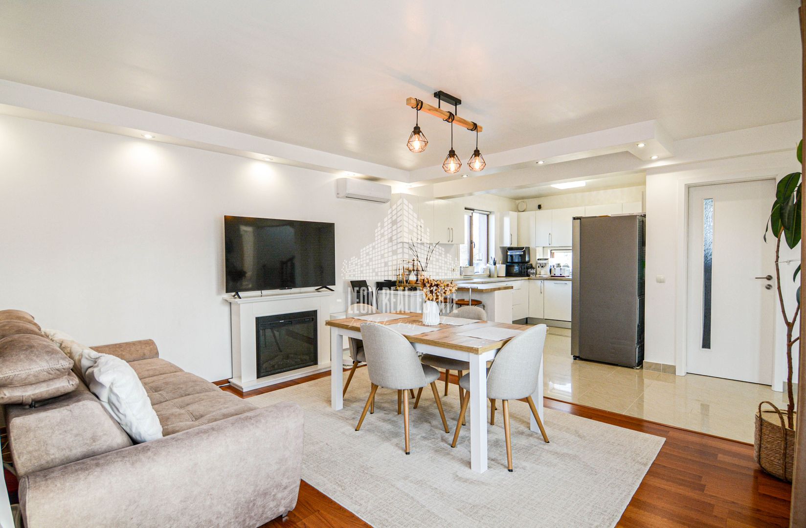 Casă individuală modernă, complet mobilată, în Florești – Cluj - Poză 3