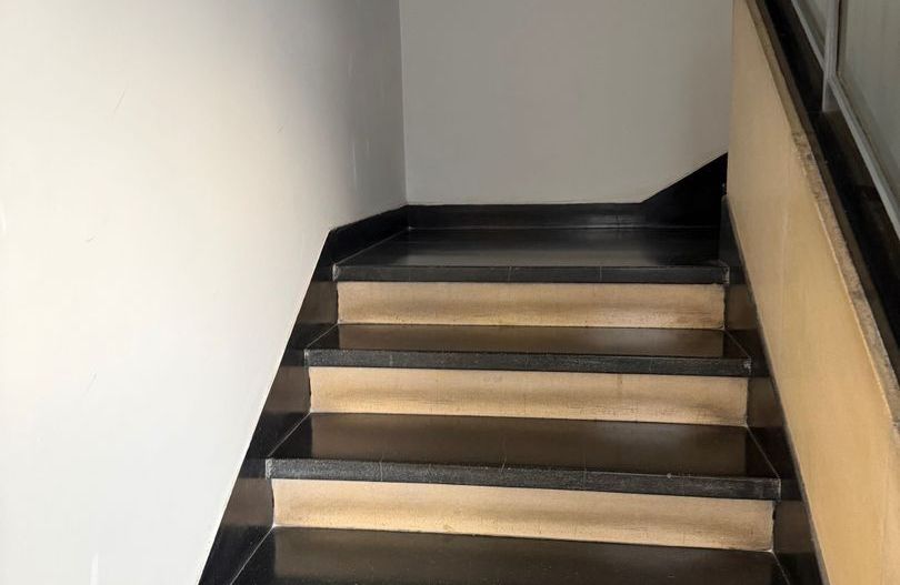 Garsoniera decomandata, tavane inalte, locatie premium Calea Victoriei - Poză 10