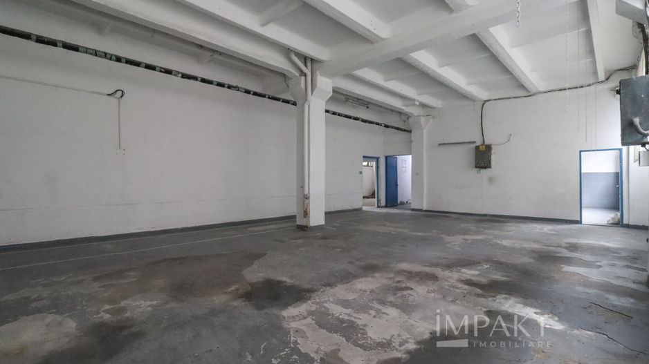 Hala de 250 mp la inchiriat open-space zona Piata 1 Mai - Poză 2