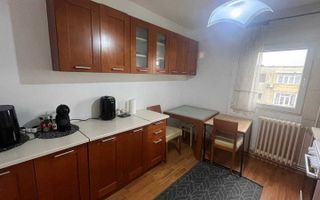 Cameră liberă pentru o colegă de apartament – vibe de student life! - Poză 4