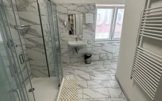 Spatiu de birou cu terasa de 295 mp - Poză 8