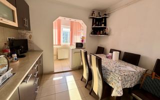 Vând apartament 2 camere complet utilat   Micro 17, Satu Mare - Poză 7