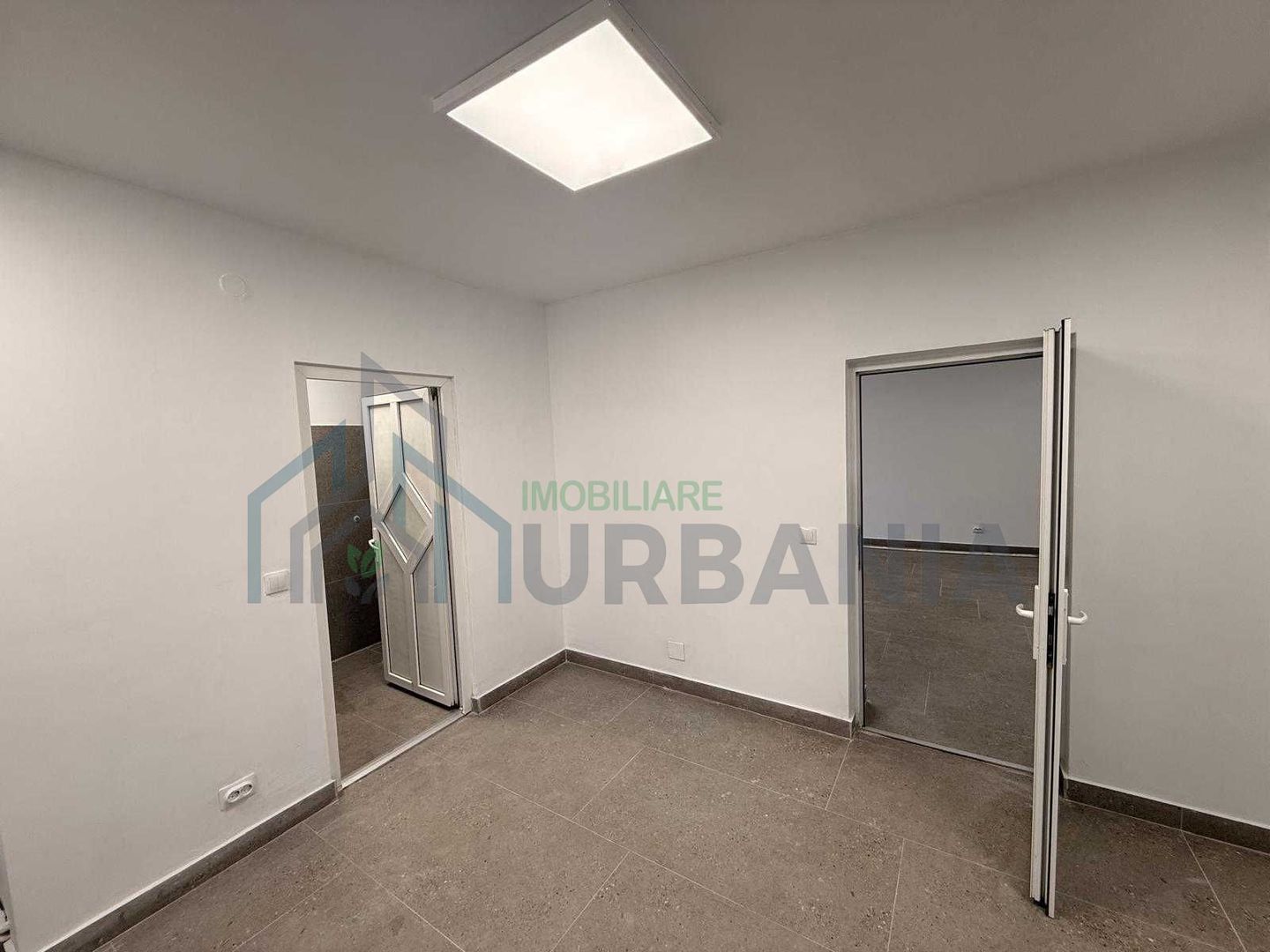 Spațiu central de închiriat în Iași, lângă Palas Campus – 65 mp + curte 25 mp - Poză 4