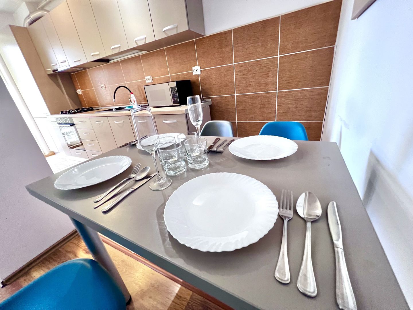 Apartament 2 camere SUMMERLAND - 2 Bai - Foarte Spatios - Poză 4