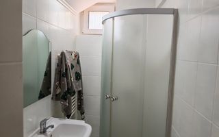 Garsoniera etaj 1, zona Pietonala(in spate la SuperBet), 35mp, dec.! - Poză 5