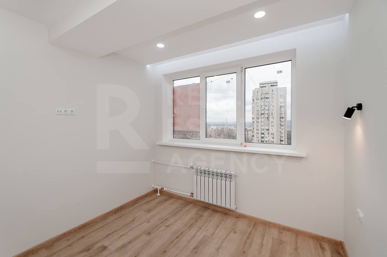 Apartament , o cameră, bd. Dacia , Botanica - Poză 4