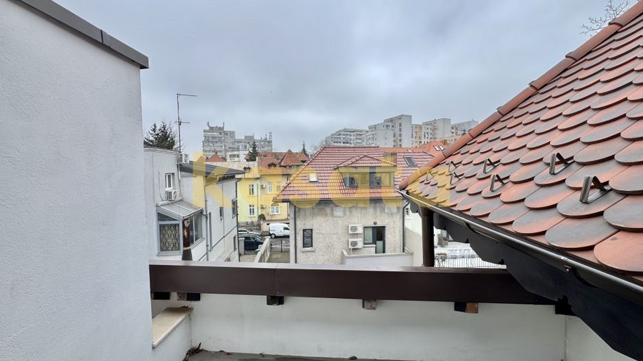 De închiriat vilă interbelică 360 mp | Birouri Dorobanți Capitale - Poză 12