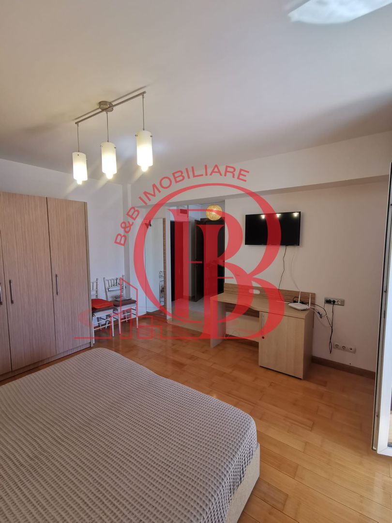 Garsoniera spatioasa mobilata si utilata - Poză 11