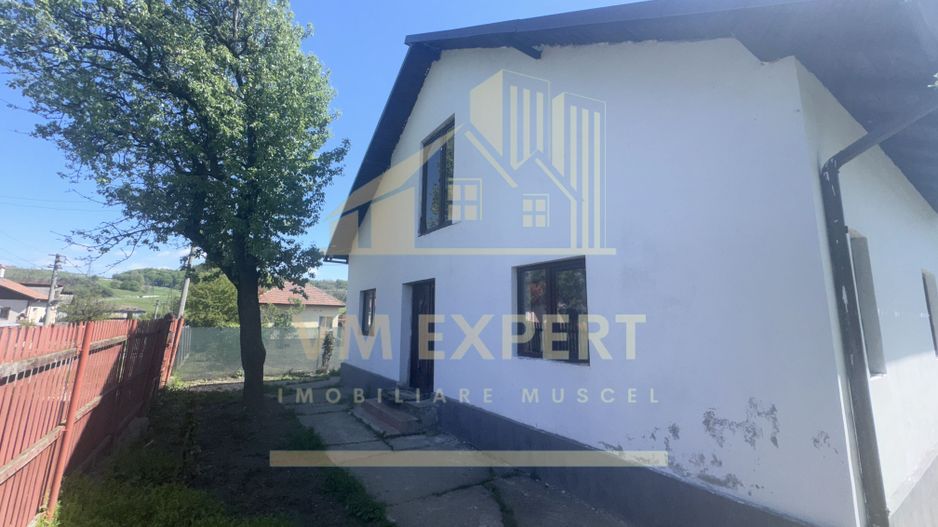 CASA DE VANZARE CU 4 CAMERE, APA SARATA, CAMPULUNG - Poză 11