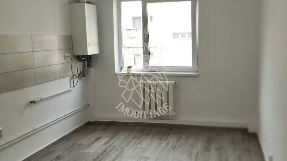 Apartament 2 camere 52mp+balcon-etaj 2-renovat-Zona Andrei Muresanu - Poză 1