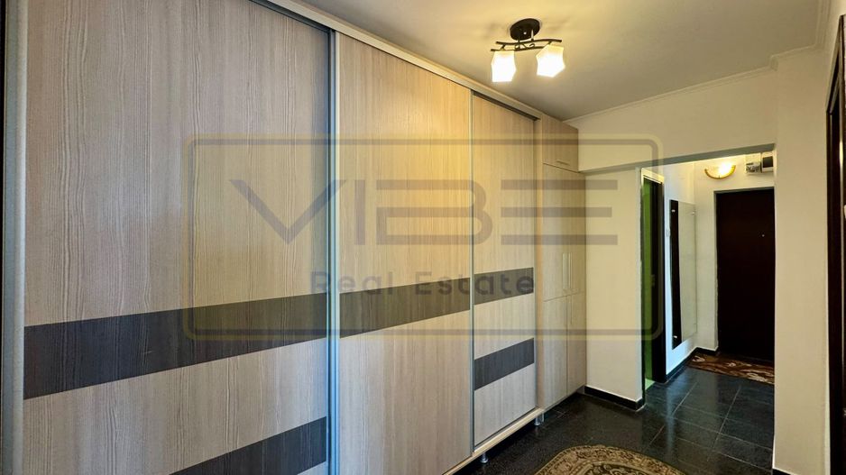 Apartament 3 camere 2 bai Centru -Blv Independentei - Poză 17