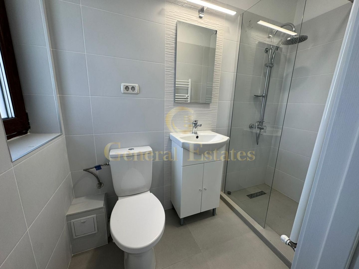 Chirie Casă tip duplex  4 camere - Poză 11