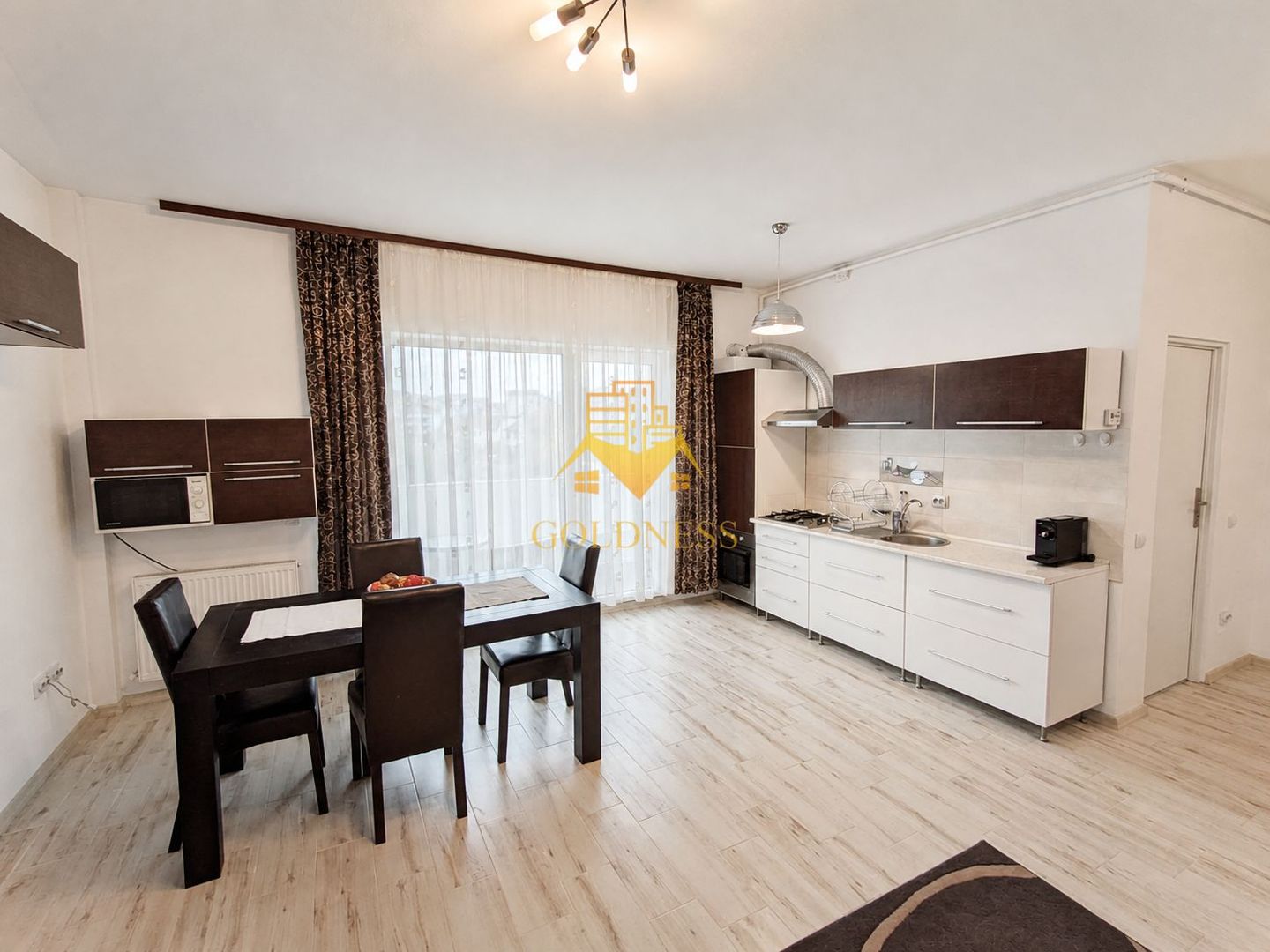 2 camere open space, Modern, Parcare, Buna Ziua, Grand Hotel Italia - Poză 5