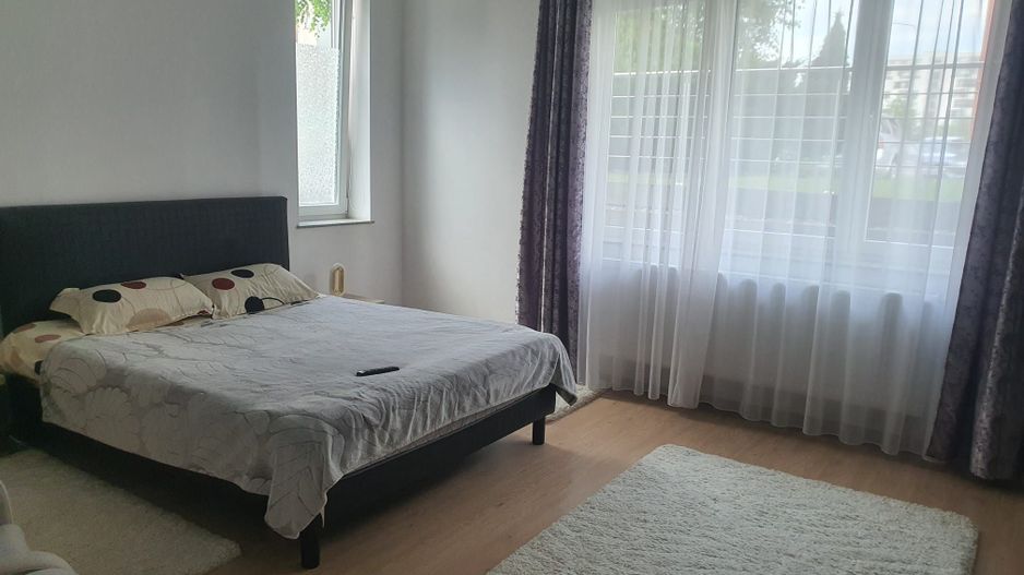 Apartament o cameră cu bucătărie separată - Doamna Stanca - Poză 2