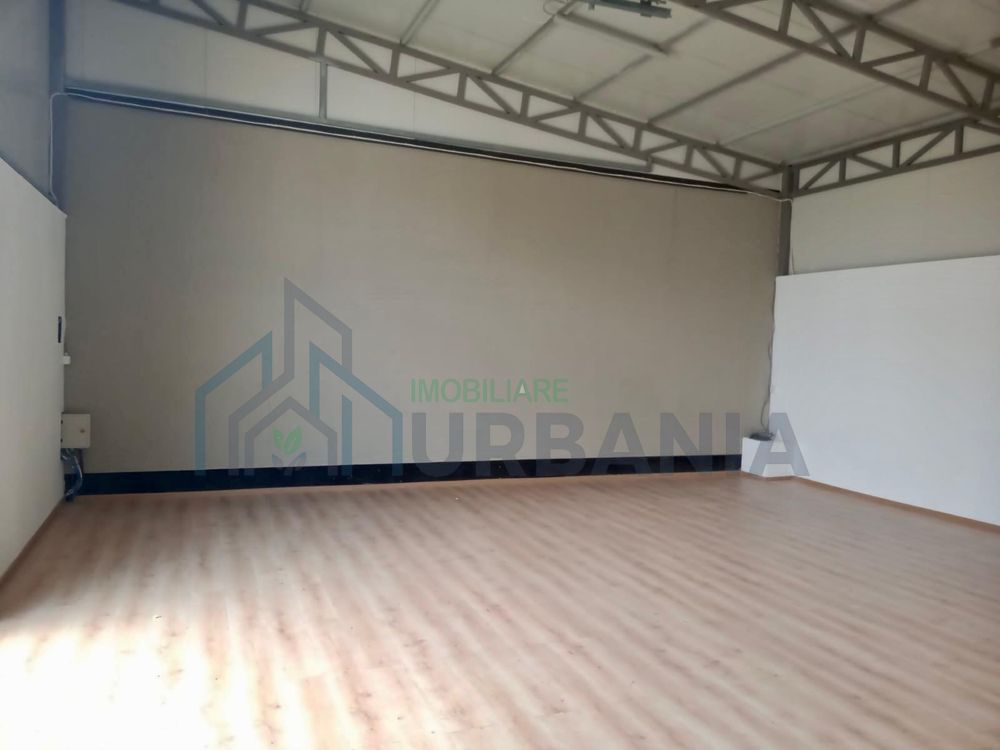 Proprietate mixtă: locuință și spațiu comercial, Miroslava - Poză 7