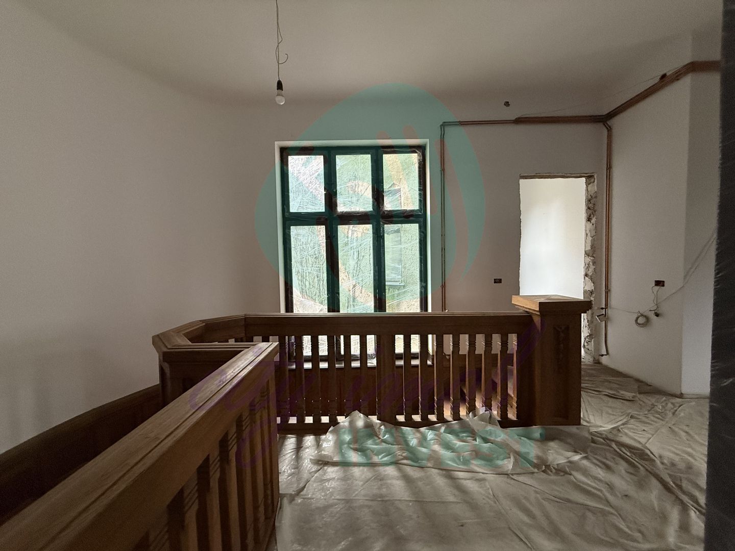 Apartament boieresc partial renovat - Poză 2