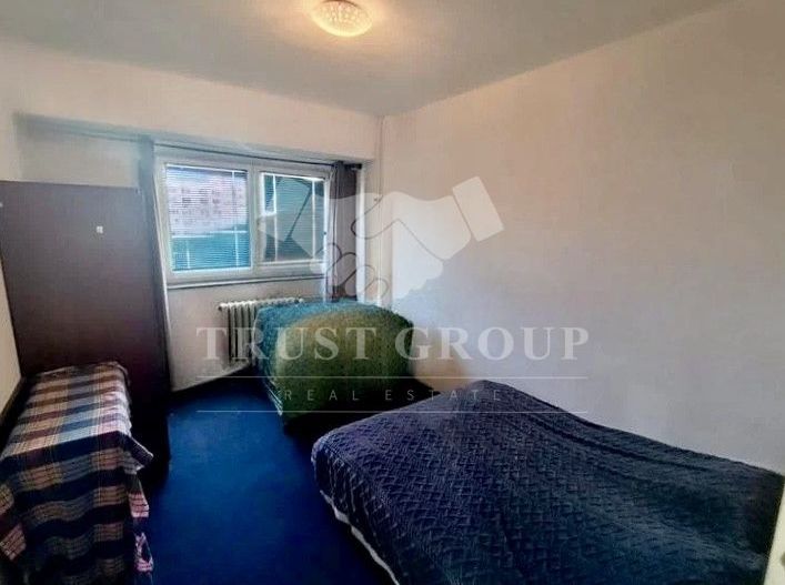 Apartament 3 camere Titulescu-Banu Manta | Imobil 1978 | Vedere spate - Poză 11